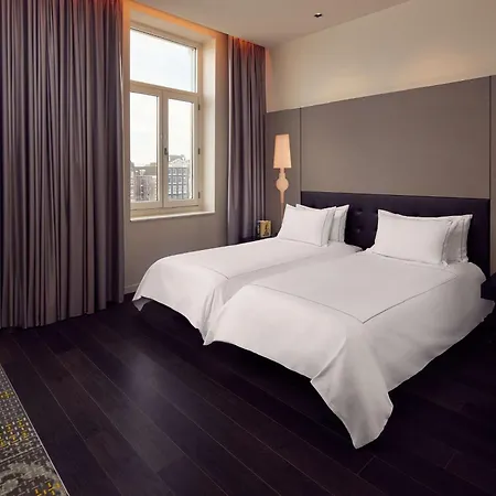 Park Plaza Victoria Amsterdam-2