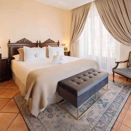 Hotel Palacio De Hemingway-3