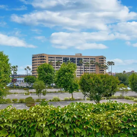 Embassy Suites By Hilton Anaheim-Orange-3