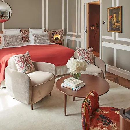 Hotel Les Lumieres - Relais & Chateaux-3
