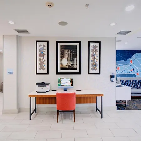 Holiday Inn Express Hotel & Suites Chester By Ihg-3