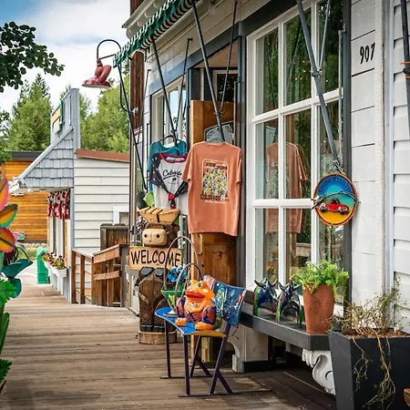 Spirit Lake Lodge-3