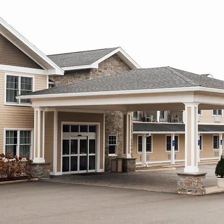 Belfast Harbor Inn-3