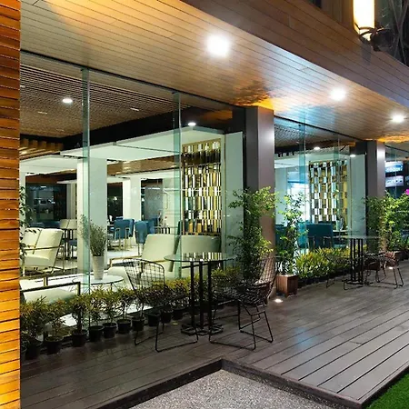 Holatel Hotel Phitsanulok-3