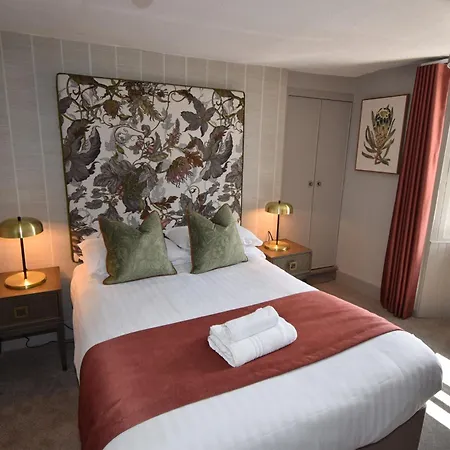 Elphinstone Hotel-2