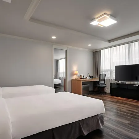 Ramada Hotel And Suites Seoul Namdaemun-2