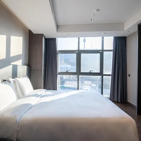 Homes Red Myeongdong-3