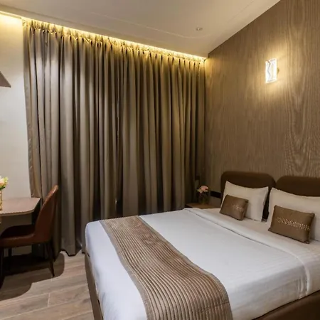 Hotel Kingsway Continental , Raipur-3