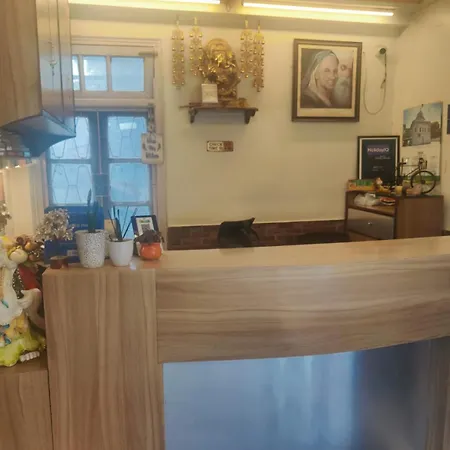 Hotel Ratan-3