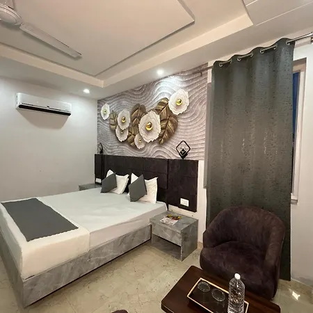 Paramhans Hotel-2