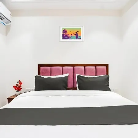 Hotel Ivory By Kdson-3