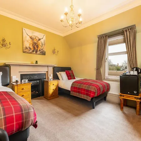 Eildon Guest House-3