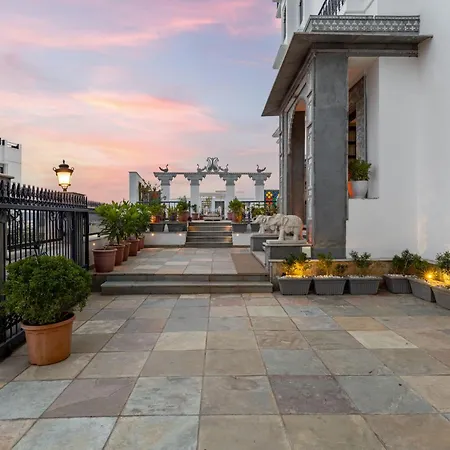 Maan Vilas Swimming Pool Boutique Hotel In Udaipur-2
