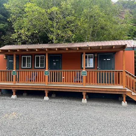 Rogue River Landing Resort-2