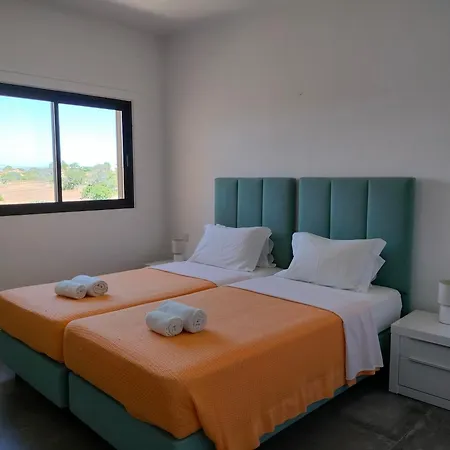 Apartamentos Turisticos Buganvilia-3
