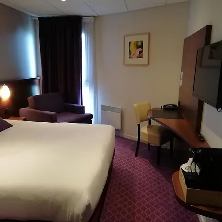 Brit Hotel Tours Sud – Le Cheops-2