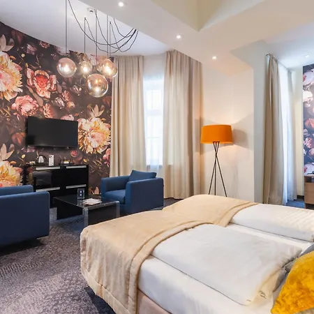 Hilight Suites Hotel-2