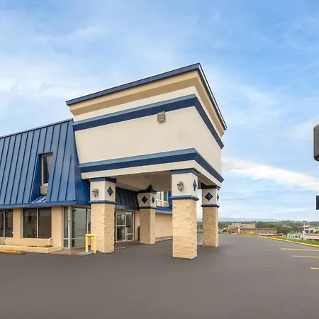 Days Inn By Wyndham Harrisonburg-2