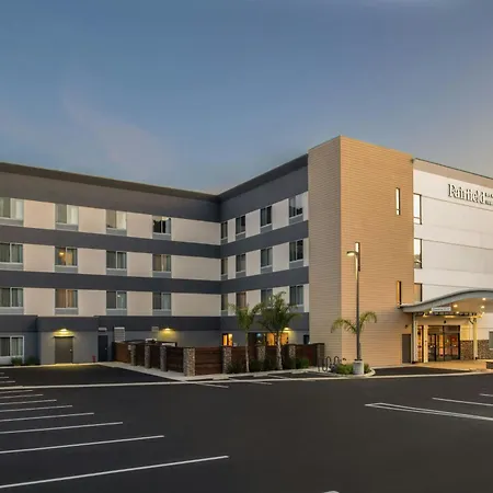 Fairfield Inn & Suites By Marriott Santa Cruz-3