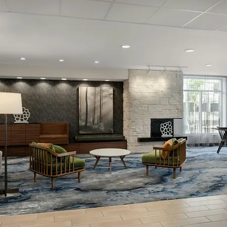 Fairfield Inn & Suites By Marriott Cincinnati Uptown/University Area-2