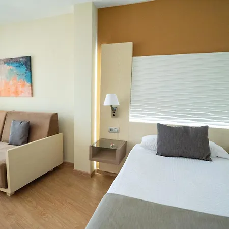 Hl Suite Nardos - Only Adults-3
