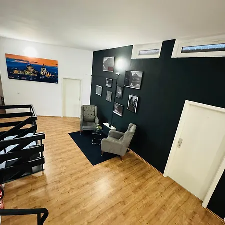 Hr Rooms-2