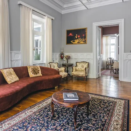 Victoria Mansion A Luxurious Neoclassical Experience-3