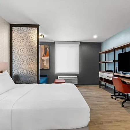 Everhome Suites Temecula Wine Country-3