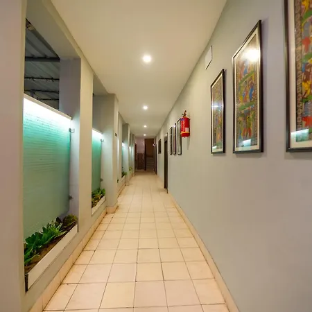 Hotel Dolphin Puri-2