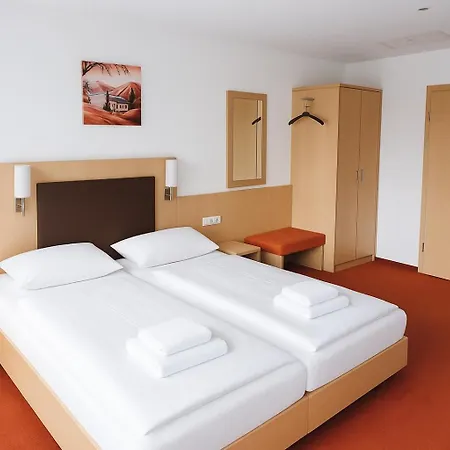 Hotel Allee 25-3