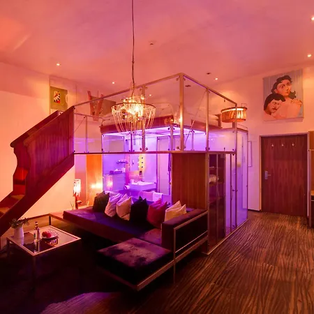 Backstage Boutique Spa & Lifestyle Hotel-3