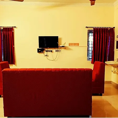 Royal Black Pepper Cottage-3