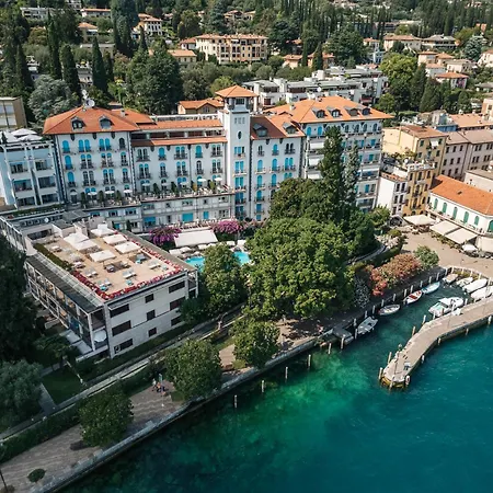 Hotel Savoy Palace-3
