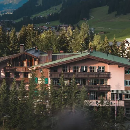 Hotel Lech & Residenz Chesa Rosa-3