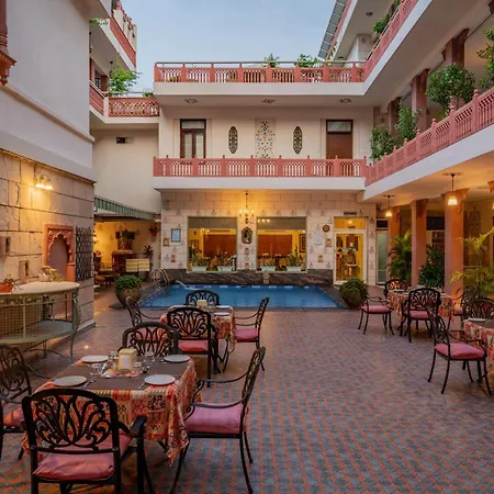 Suryaa Villa Jaipur - A Boutique Heritage Hotel-3