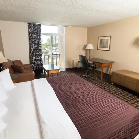 Fairbridge Inn & Suites - Lewiston-2