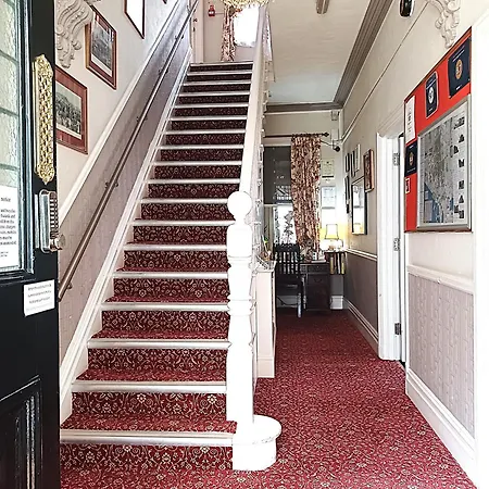 Hunters Lodge Guest House-2