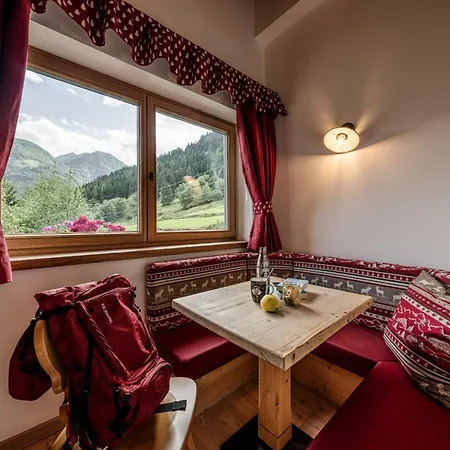Hotel Chalet Alpenrose Bio Wellness Naturaktivhotel-3