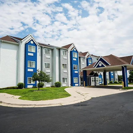 Microtel Inn & Suites Cheyenne-3