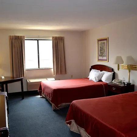 Super 8 By Wyndham Frederick-3