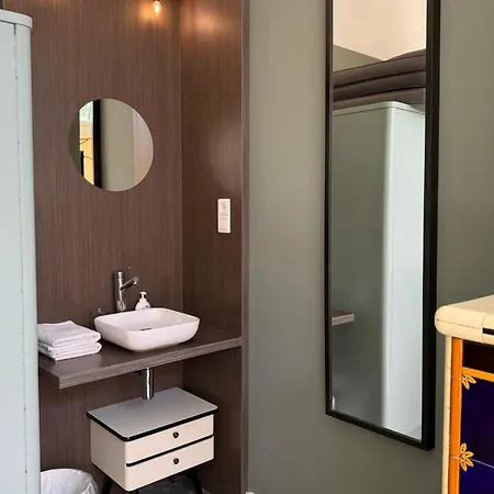 Juliana Boutique Guestrooms-3