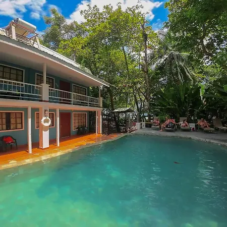 Hotel Verde Mar Direct Beach Access-2