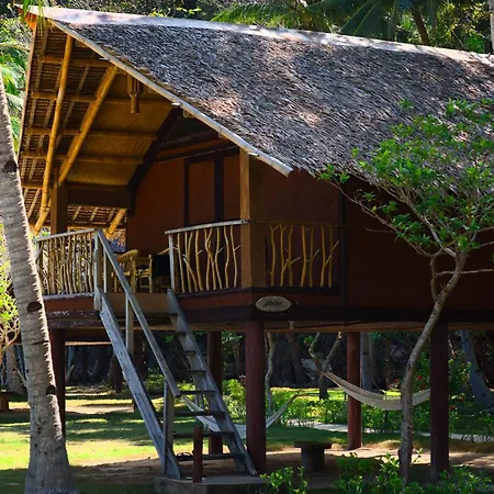 Sangat Island Dive Resort-3
