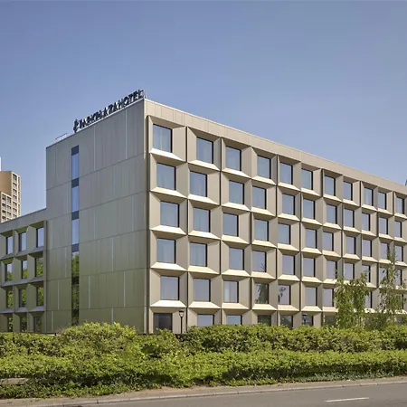 Park Plaza London, Park Royal-2