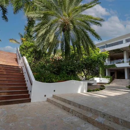 Hodges Bay Resort & Spa, An Hq Luxury Resort & Residences-2