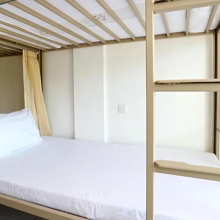 Margarita Surf Hostel Canggu-2