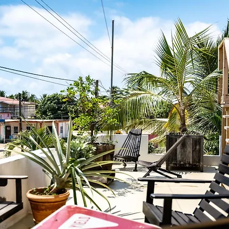 Crash Pad Adventure Hostel-3