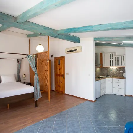 Aquarius Hotel-3