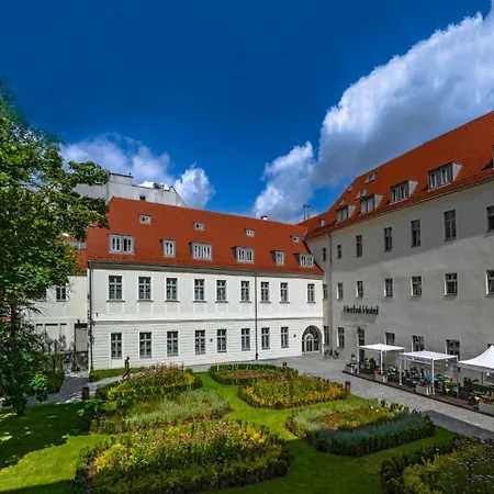 Herbal Hotel Wroclaw-3