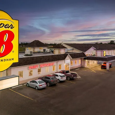 Super 8 By Wyndham Meadow Lake-2
